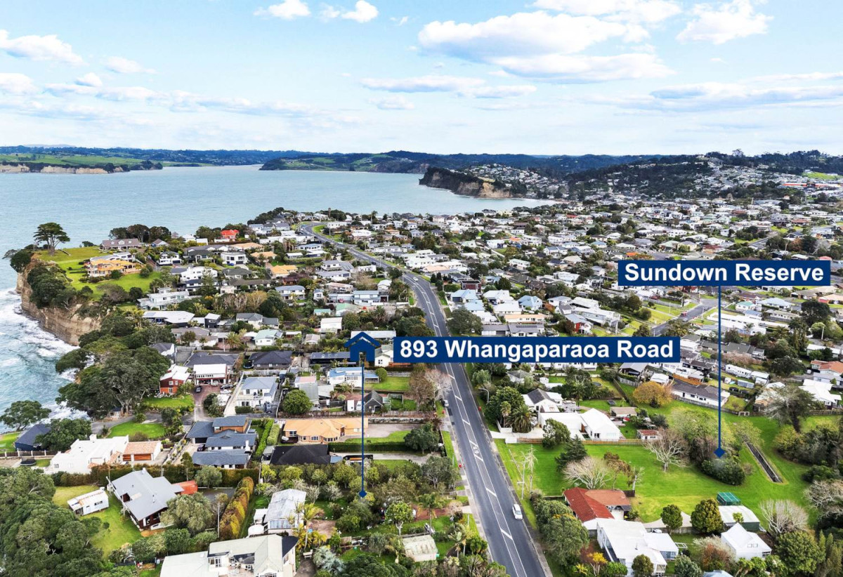 1212m2 section, 4 beds 2 baths house with garage, Positioned less than 100 metres from Little Manly Beach, 893 Whangaparaoa Road, Manly, Auckland