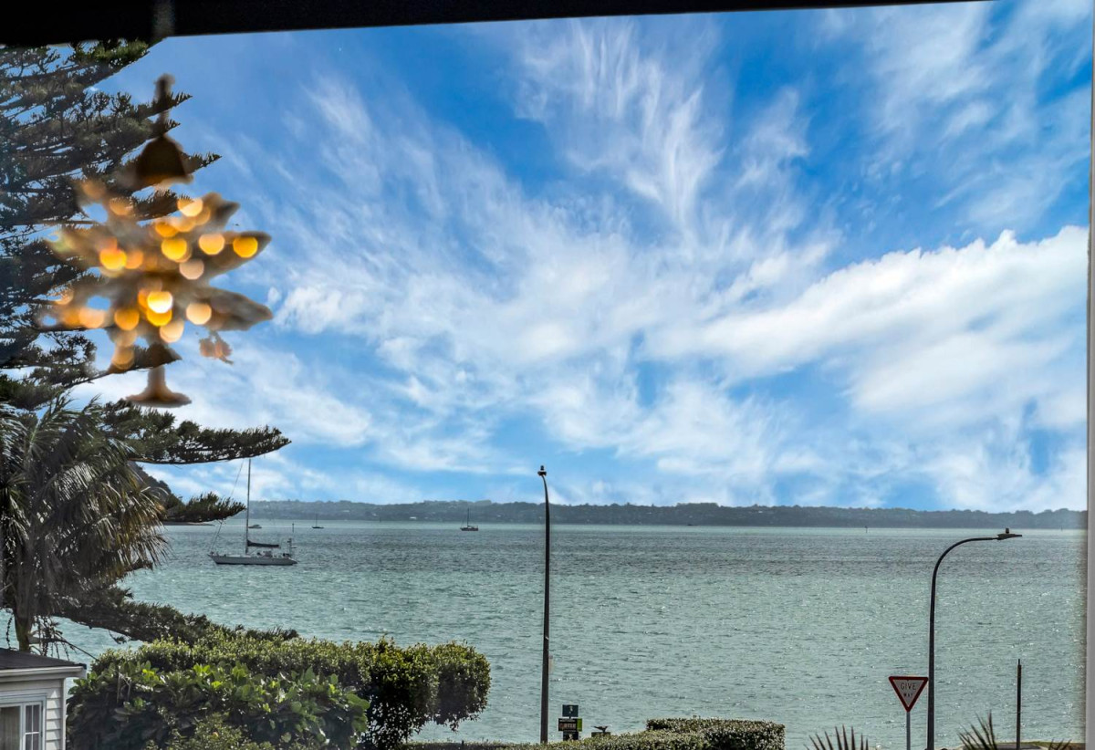 Macleans College zone, Brandnew 3 beds 1.5 baths home with car park, Four heat pumps (one in each bedroom plus the living area), Underfloor heating in the bathrooms, Just a short stroll to the beach, 8B Hattaway Avenue, Bucklands Beach, Auckland