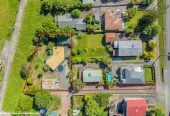 1389m2 section, Premium Development Opportunity with RC + BC + EPA for 9 townhouses (eight 2-bedroom + one 3-bedroom), each with its own parking. 3 beds 1 bath house, 438 Don Buck Road, Massey, Auckland