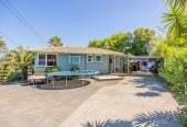 1389m2 section, Premium Development Opportunity with RC + BC + EPA for 9 townhouses (eight 2-bedroom + one 3-bedroom), each with its own parking. 3 beds 1 bath house, 438 Don Buck Road, Massey, Auckland