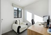 Freehold 3 beds 2.5 baths home with carport, 10 Crestview Rise, Papakura, Auckland
