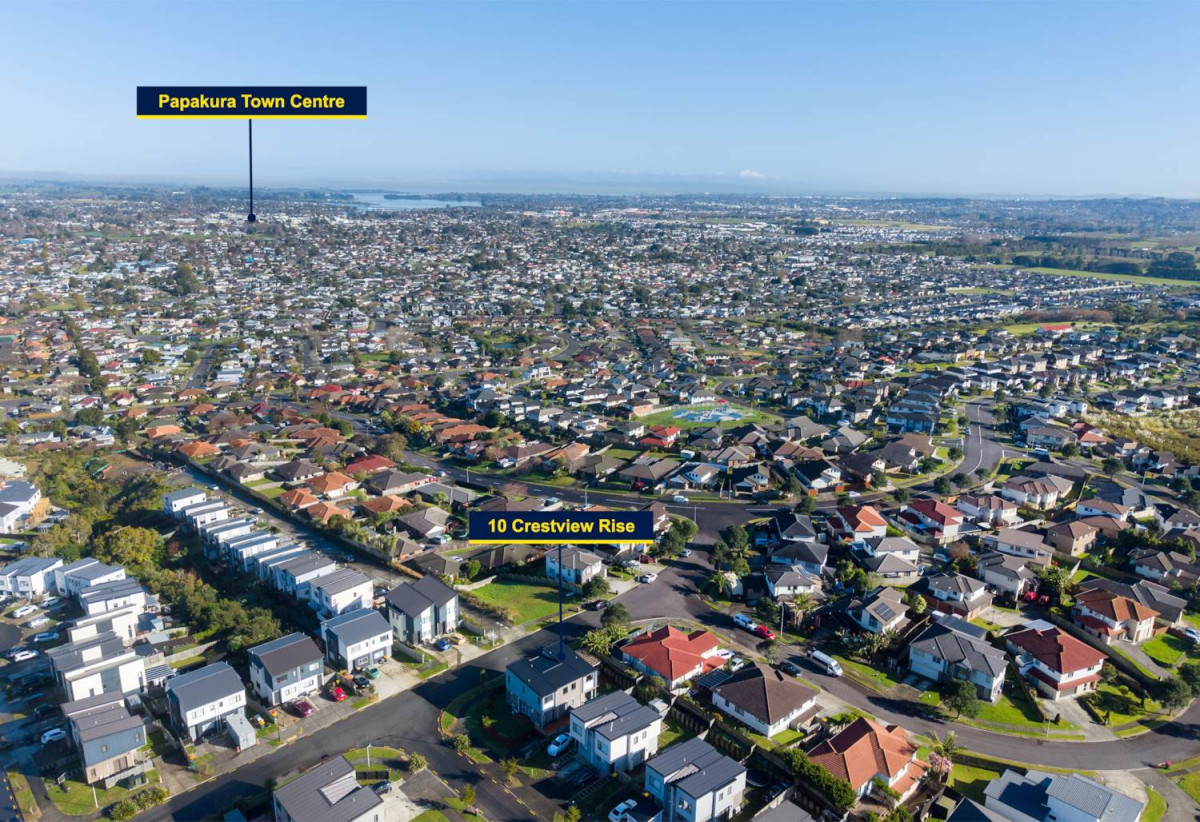 Freehold 3 beds 2.5 baths home with carport, 10 Crestview Rise, Papakura, Auckland