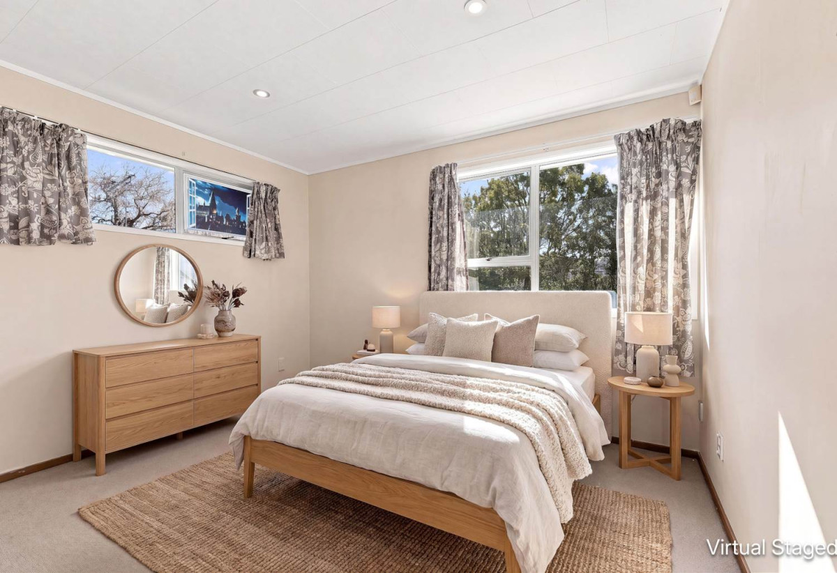 Westlake Zones, 607m2 section, 3 beds 1.5 baths house, 0.3 km to Sunnynook School, 12 Erica Road, Sunnynook, Auckland
