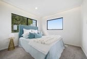 Standalone 3 beds 2.5 baths home with car park, 46B Range View Road, Mt Albert, Auckland