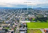 Standalone 3 beds 2.5 baths home with car park, 46B Range View Road, Mt Albert, Auckland
