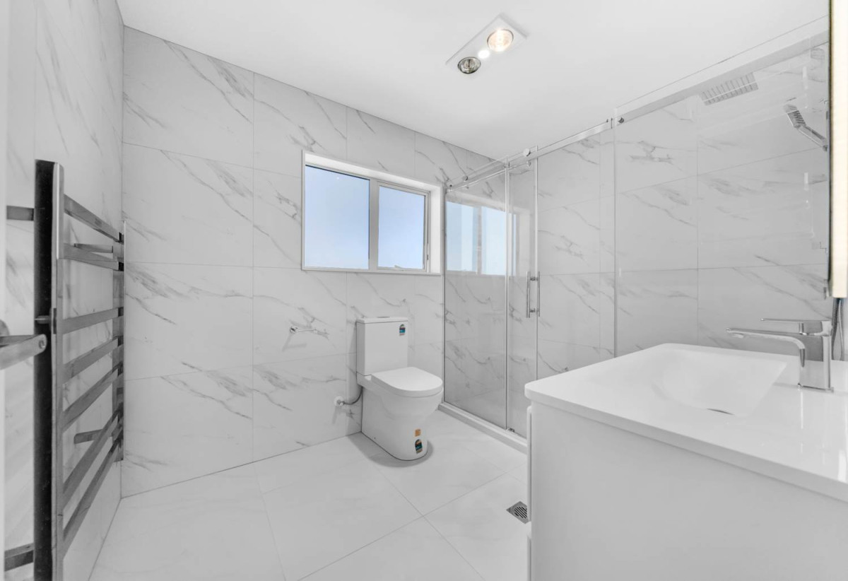 195m2 5 Beds (2 ensuites) 3.5 baths duplex home, Internal-access tandem garage with room for 2 vehicles, 46B Elliot Street, Howick, Auckland