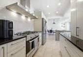 639m2 section, 5 beds 3 baths house, Downstairs offers incredible flexibility with a separate entrance to a self-contained area comprising a bedroom, bathroom, rumpus room, and additional storage room. 3 Salas Place, Howick, Auckland