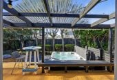 639m2 section, 5 beds 3 baths house, Downstairs offers incredible flexibility with a separate entrance to a self-contained area comprising a bedroom, bathroom, rumpus room, and additional storage room. 3 Salas Place, Howick, Auckland