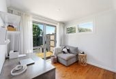 639m2 section, 5 beds 3 baths house, Downstairs offers incredible flexibility with a separate entrance to a self-contained area comprising a bedroom, bathroom, rumpus room, and additional storage room. 3 Salas Place, Howick, Auckland