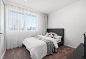 639m2 section, 5 beds 3 baths house, Downstairs offers incredible flexibility with a separate entrance to a self-contained area comprising a bedroom, bathroom, rumpus room, and additional storage room. 3 Salas Place, Howick, Auckland