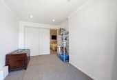 639m2 section, 5 beds 3 baths house, Downstairs offers incredible flexibility with a separate entrance to a self-contained area comprising a bedroom, bathroom, rumpus room, and additional storage room. 3 Salas Place, Howick, Auckland