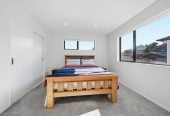 Macleans College zone, Standalone 4 beds 2.5 baths home with garage, 8A Britannia Place, Half Moon Bay, Auckland
