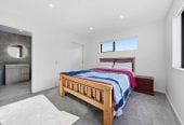 Macleans College zone, Standalone 4 beds 2.5 baths home with garage, 8A Britannia Place, Half Moon Bay, Auckland