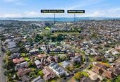 Macleans College zone, Standalone 4 beds 2.5 baths home with garage, 8A Britannia Place, Half Moon Bay, Auckland