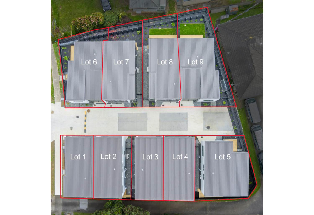 Brandnew freehold 3 beds 2.5 baths home with garage, move-in ready, 2/24 Great South Road, Manurewa, Auckland