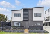 Brandnew freehold 3 beds 2.5 baths home with garage, move-in ready, 2/24 Great South Road, Manurewa, Auckland