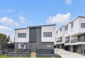 Brandnew freehold 3 beds 2.5 baths home with garage, move-in ready, 2/24 Great South Road, Manurewa, Auckland