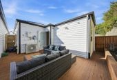 Standalone 4 beds 3 baths house with garage, 86 Joseph Street, Flat Bush, Auckland