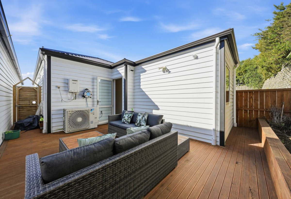 Standalone 4 beds 3 baths house with garage, 86 Joseph Street, Flat Bush, Auckland