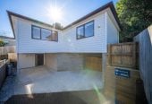 Double Westlake school zone, 3 beds 1 bath home with 2 car parks, 29B Salamanca Road, Sunnynook, Auckland
