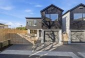 11 brand-new homes available, Brandnew standalone 4 beds 2.5 baths home with garage, 0.6 km to Manurewa Intermediate, Lot 9 /119 & 121 Weymouth Road, Manurewa, Auckland