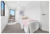 3 beds 1.5 bath home with car park, 16 Papatahi Lane, Flat Bush, Auckland