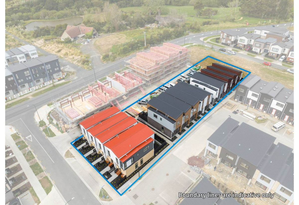 3 beds 1.5 bath home with car park, 16 Papatahi Lane, Flat Bush, Auckland