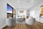4 beds 3 baths house with double garage, 28 Korowhiti Road, Clarks Beach, Auckland