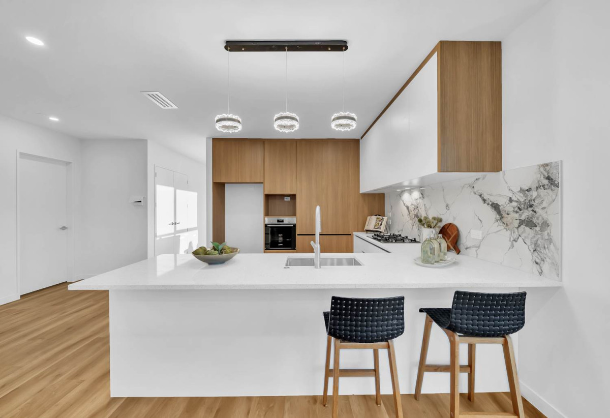 4 beds 3 baths house with double garage, 28 Korowhiti Road, Clarks Beach, Auckland