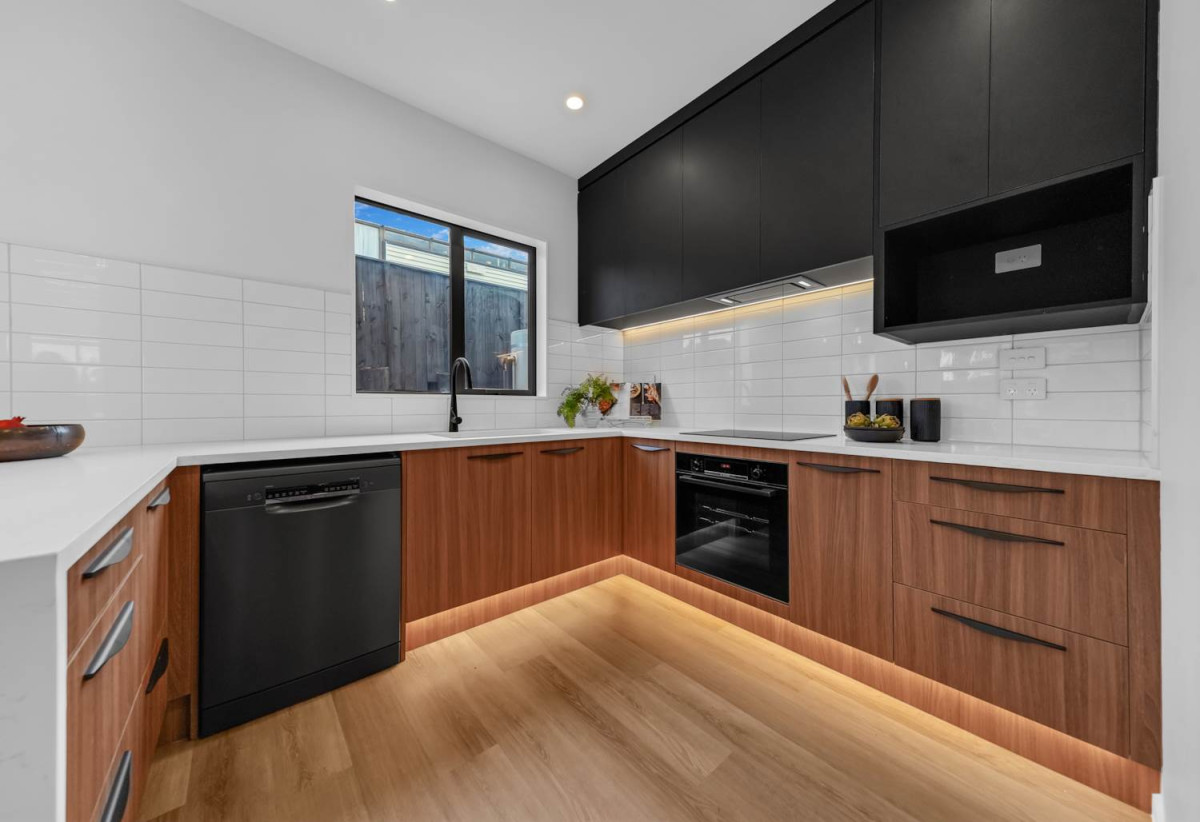 Brandnew standalone 4 beds 2.5 baths home with garage, Lot 3/38 Andrew Road, Howick, Auckland