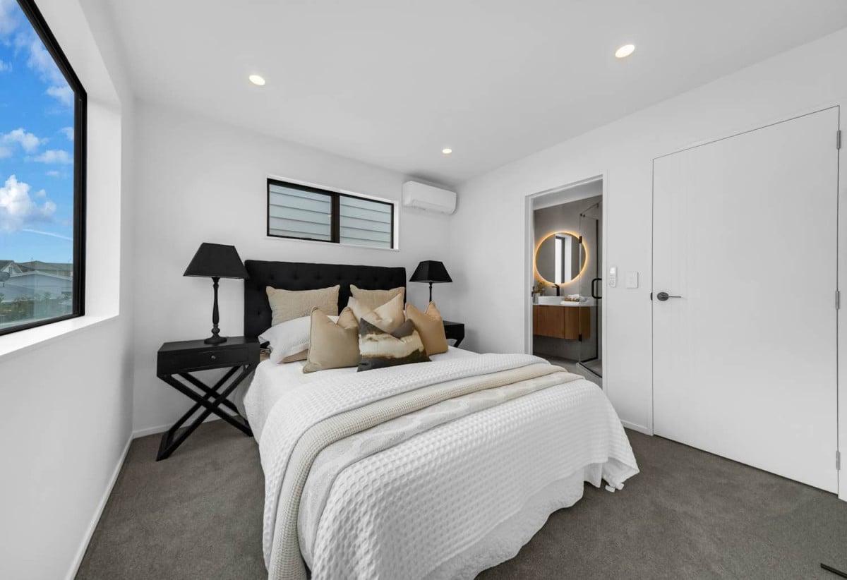 Brandnew standalone 4 beds 2.5 baths home with garage, Lot 1/38 Andrew Road, Howick, Auckland