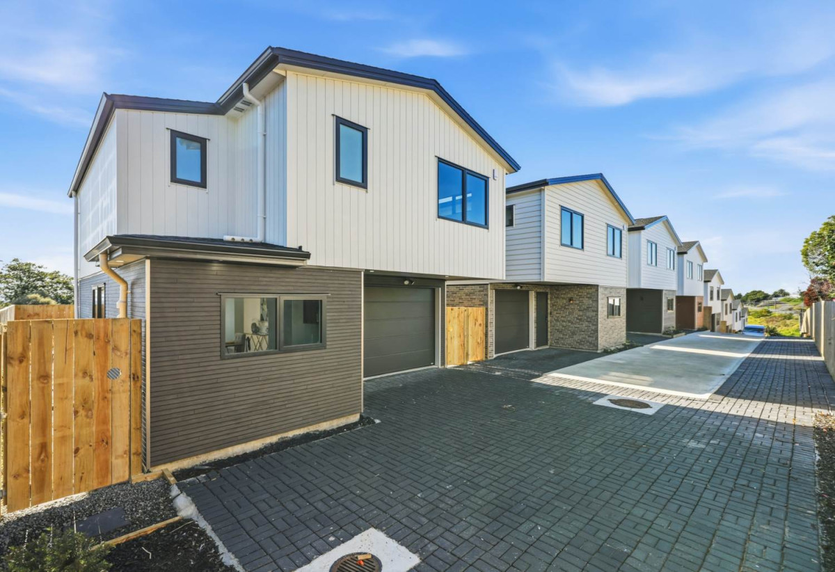 Brandnew standalone 4 beds 3 baths house with garage, Lot 8/9 Malam Street, Glen Eden, Auckland