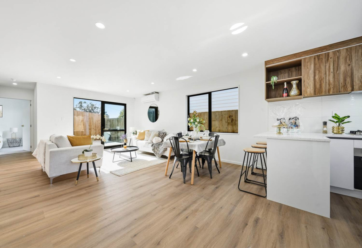 Brandnew standalone 4 beds 3 baths house with garage, Lot 3 & 8/9 Malam Street, Glen Eden, Auckland