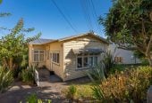 607m2 section, One Title. Four Flat (4 x 1bed 1 bath), currently rented, approximately $98,000 per annum in rental income, 5 Copeland Street, Eden Terrace, Auckland