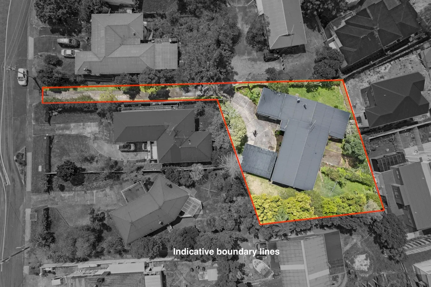 936m2 section, with RC approved for 7 new homes, 6 beds 3 baths house with carport, 17 Ellice Road Totara Vale, Auckland