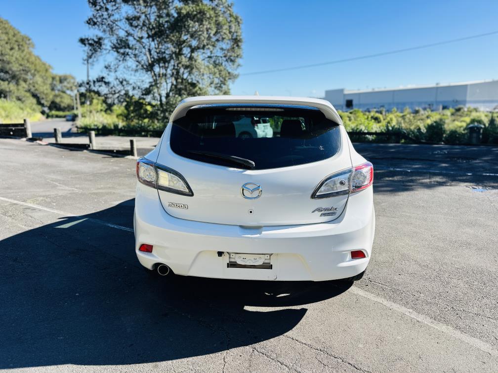2013 Mazda Axela 20S SPORTS !! STUNNING ALLOYS !! Hatchback Tiptronic, 5 seats, New Import, Petrol, 2,000 cc, 119,216 km