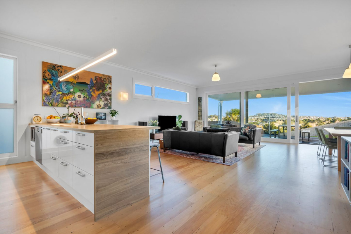 Owners Downsizing – Retirement Beckons, 522m2 section, Renovated 3 beds 2 baths house, 36 Old Mill Road, Grey Lynn, Auckland