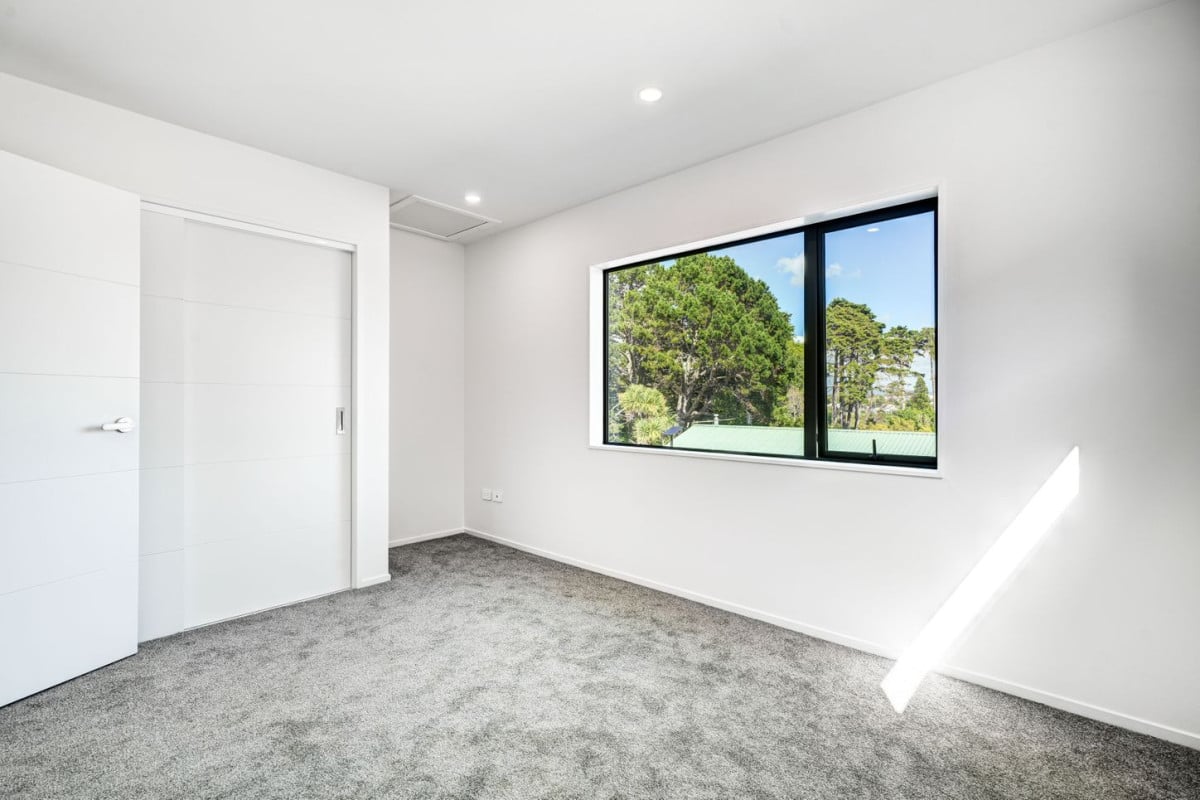 Water Views, Walk to Parks, Brandnew 3 beds 2.5 baths home with car park, 10&20/38 Fairlands Avenue, Waterview, Auckland