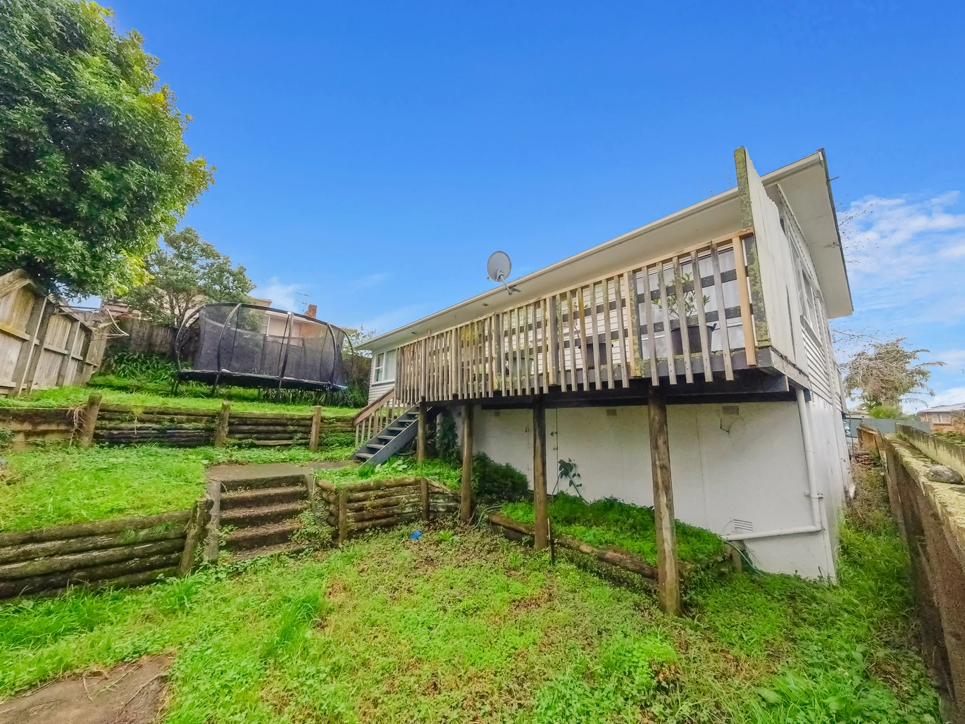 410m2 section, Affordable 3 beds 1 bath house with Separate garage, 13 Poto Street Te Atatu South,, Auckland