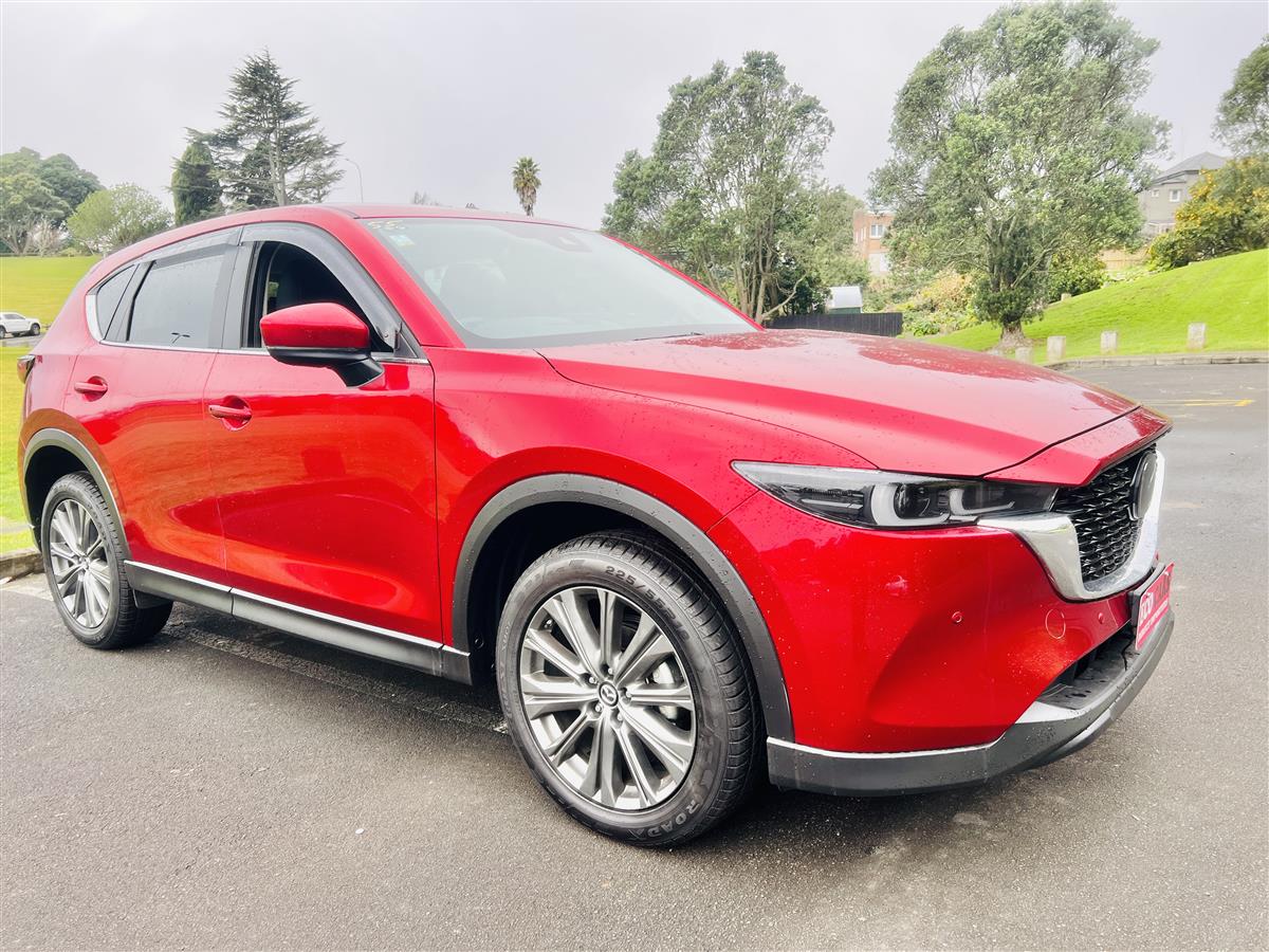 2025 Mazda CX-5 2.5 GSX LEATHER 2300 KM ONLY RV/SUV Automatic, 5 seats, Petrol, 2,500 cc