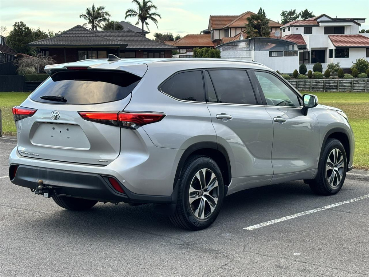 2022 Toyota Highlander 3.5P Limited 4WD, 5 Door, RV-SUV, Automatic, Silver, 7 Seats (Leather), 3500cc, Petrol, 176,131km