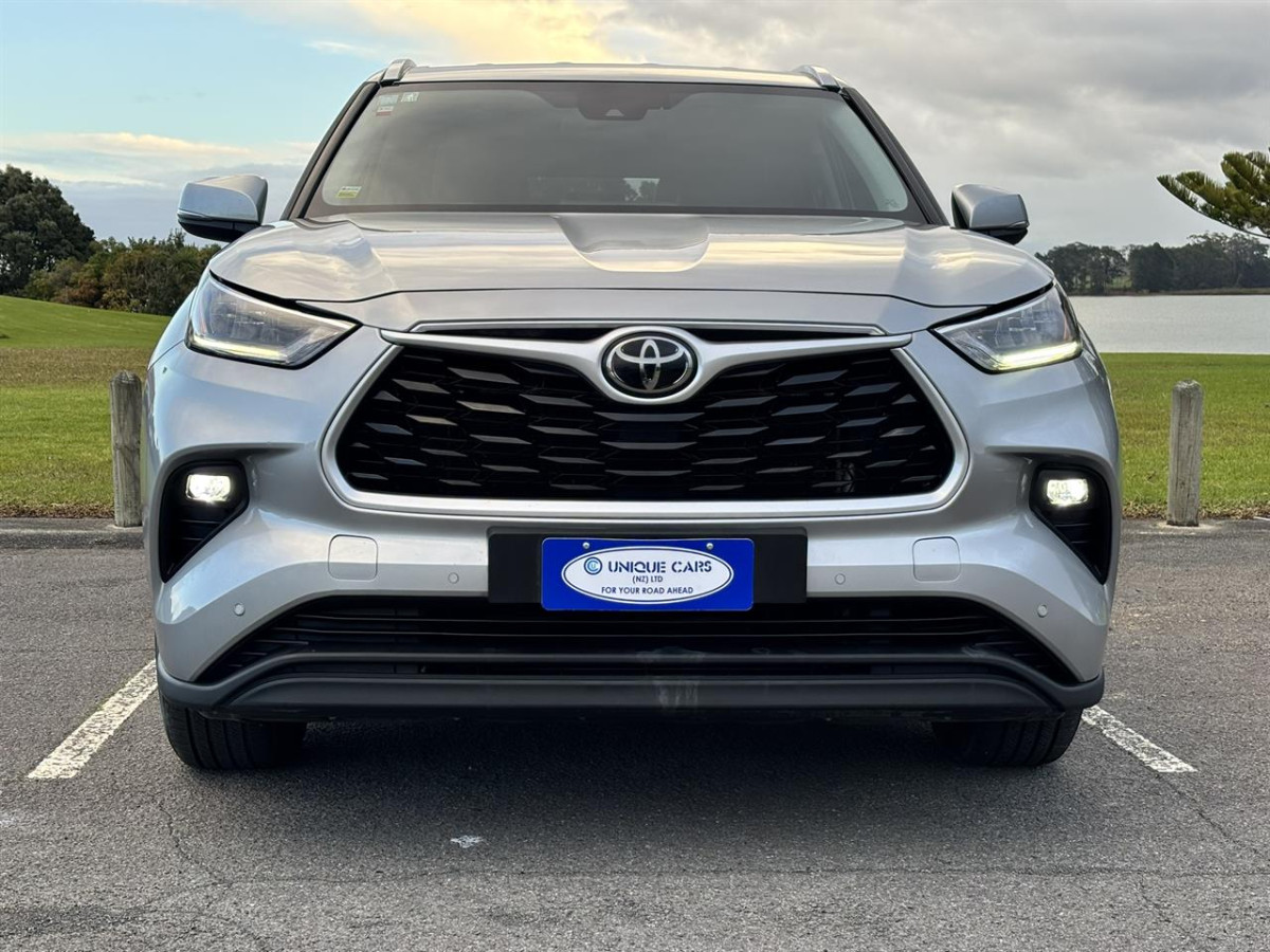 2022 Toyota Highlander 3.5P Limited 4WD, 5 Door, RV-SUV, Automatic, Silver, 7 Seats (Leather), 3500cc, Petrol, 176,131km