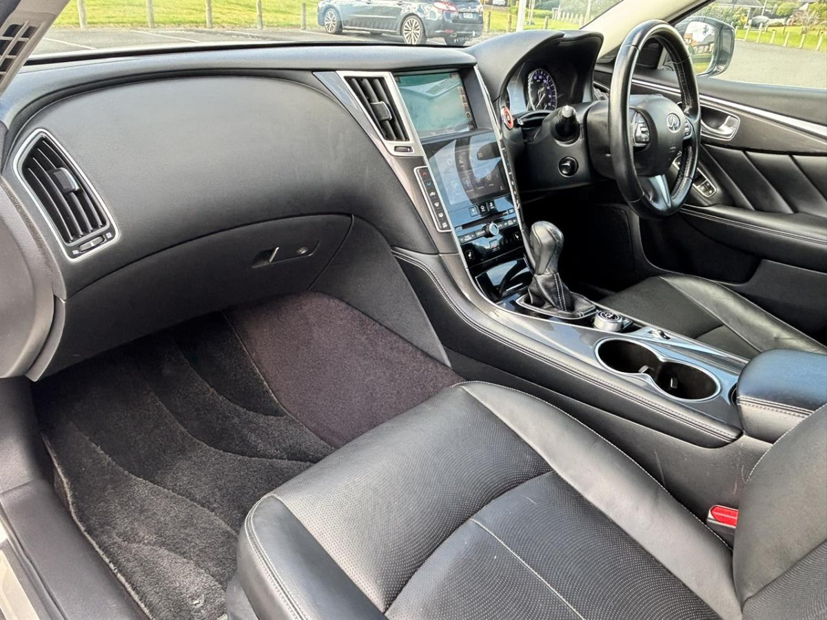 2015 Nissan Skyline 350GT Hybrid, 4 Door, Sedan, Automatic, 5 Seats (Leather), 3500cc, Hybrid, 122,889km