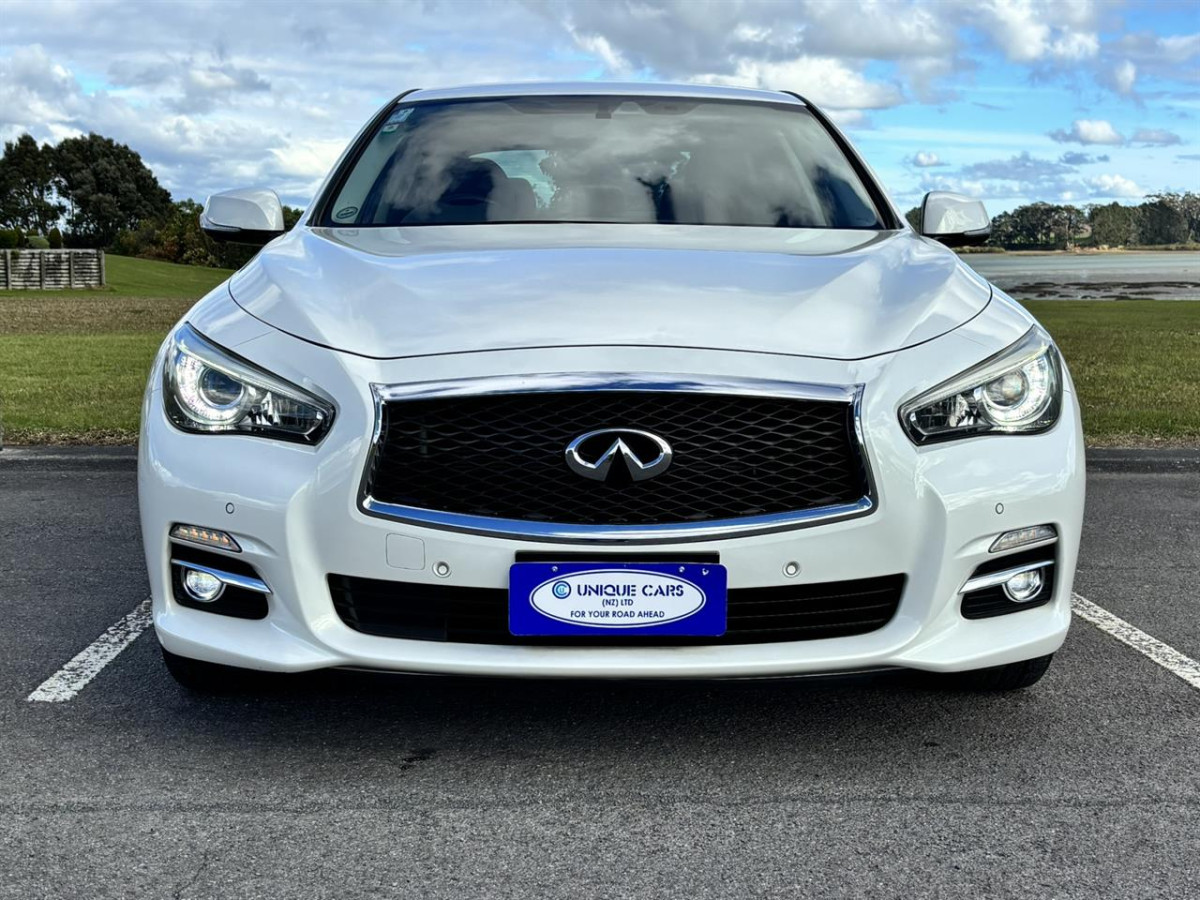 2015 Nissan Skyline 350GT Hybrid, 4 Door, Sedan, Automatic, 5 Seats (Leather), 3500cc, Hybrid, 122,889km