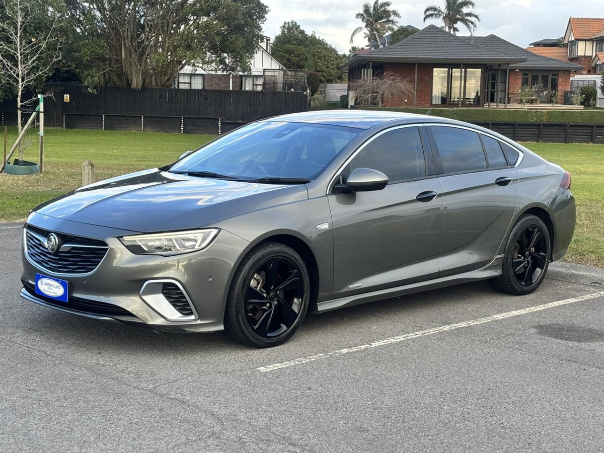 2018 Holden Commodore 3.6PT RS-V 4WD, 4 Door, Sedan, Automatic, Black, 5 Seats (Leather), 3600cc, Petrol, 180,325km
