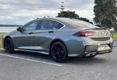 2018 Holden Commodore 3.6PT RS-V 4WD, 4 Door, Sedan, Automatic, Black, 5 Seats (Leather), 3600cc, Petrol, 180,325km