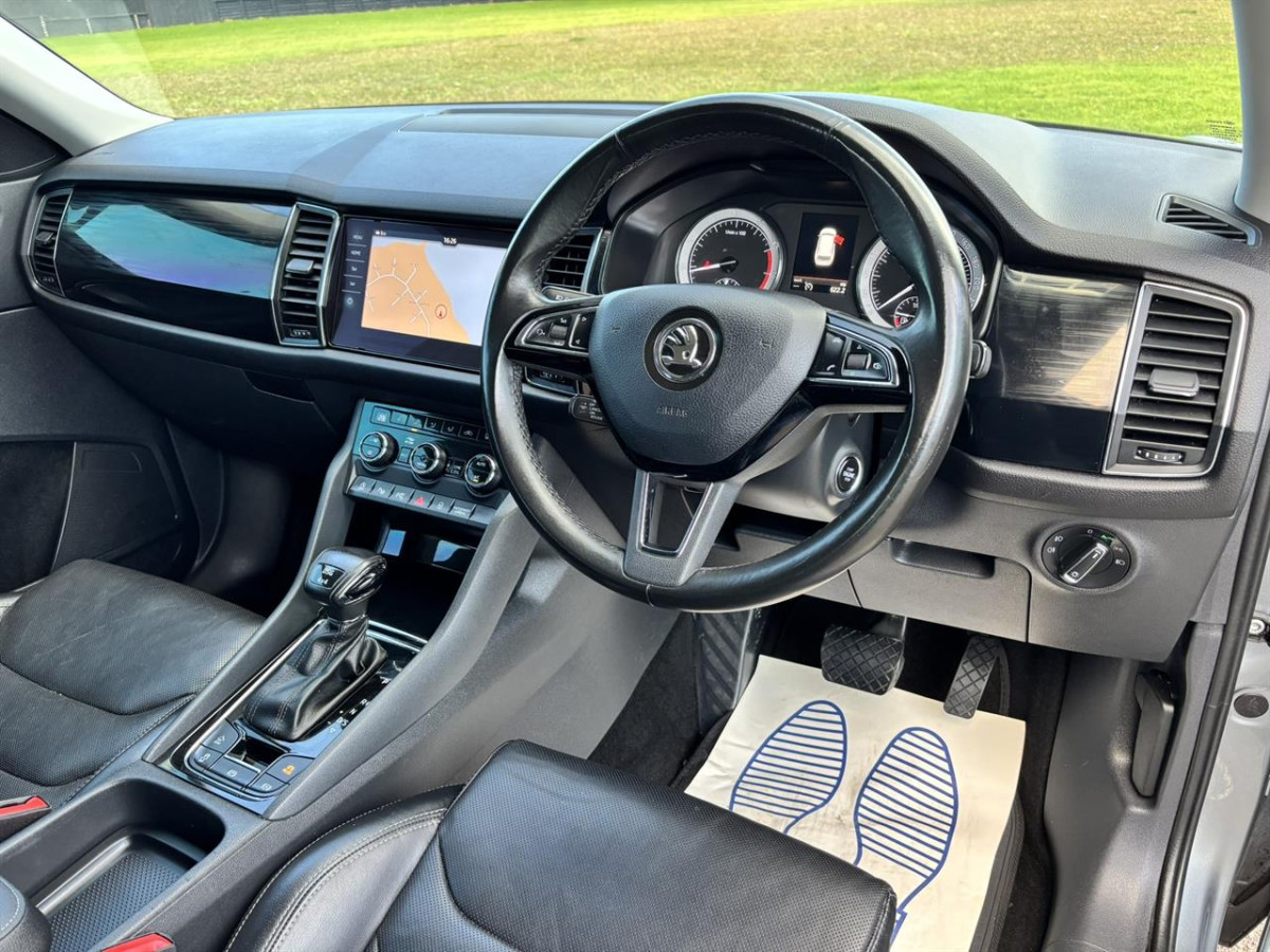 2018 Skoda Kodiaq 2.0 TSI 4WD, 5 Door, RV-SUV, Automatic, Grey, 7 Seats (Leather), 2000cc, Petrol,109,901km
