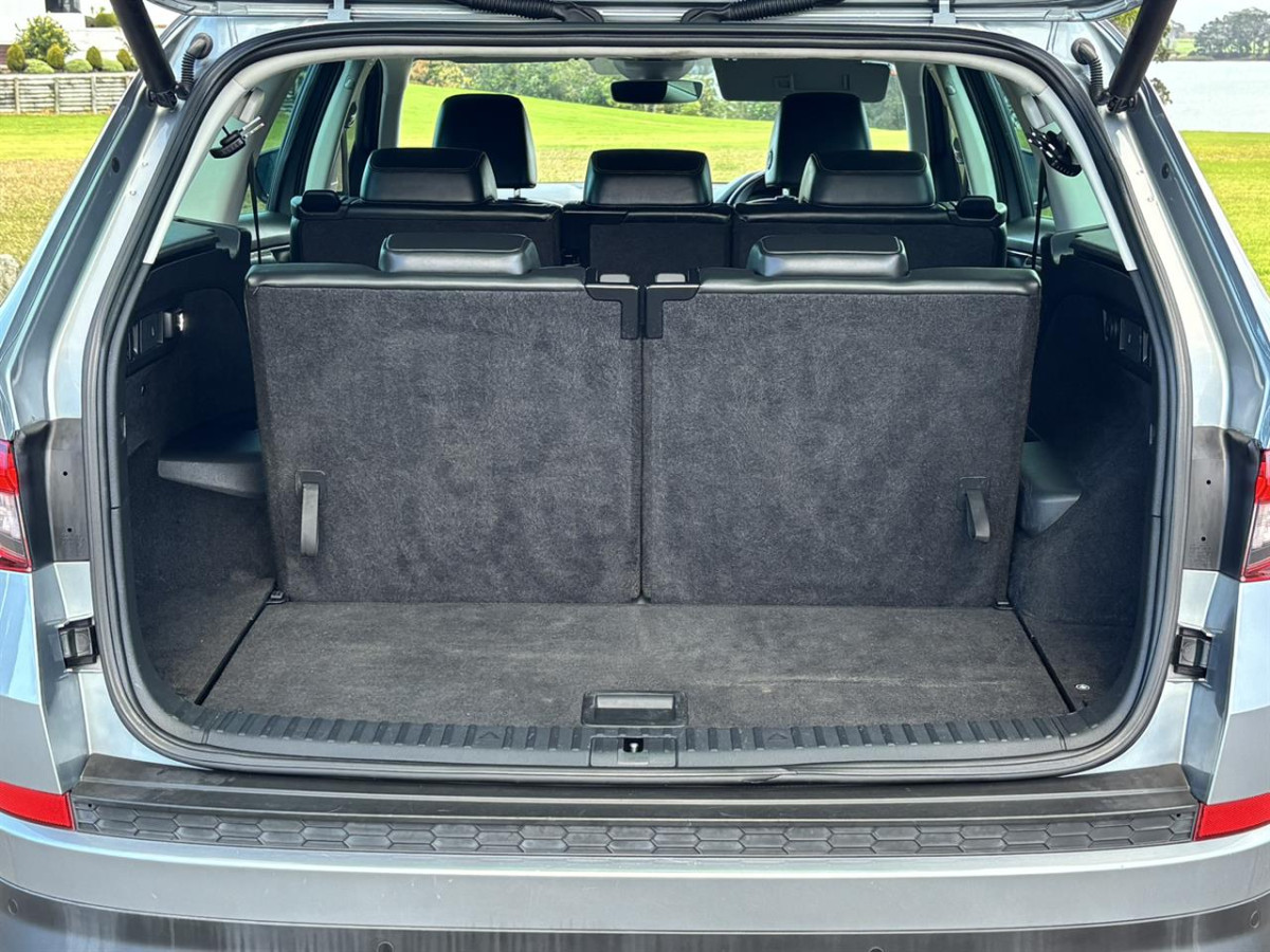 2018 Skoda Kodiaq 2.0 TSI 4WD, 5 Door, RV-SUV, Automatic, Grey, 7 Seats (Leather), 2000cc, Petrol,109,901km