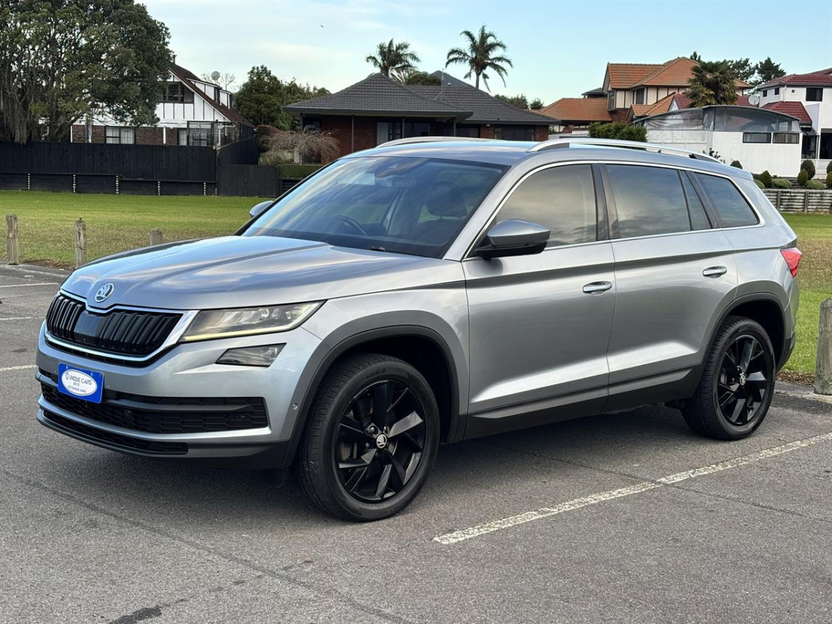 2018 Skoda Kodiaq 2.0 TSI 4WD, 5 Door, RV-SUV, Automatic, Grey, 7 Seats (Leather), 2000cc, Petrol,109,901km