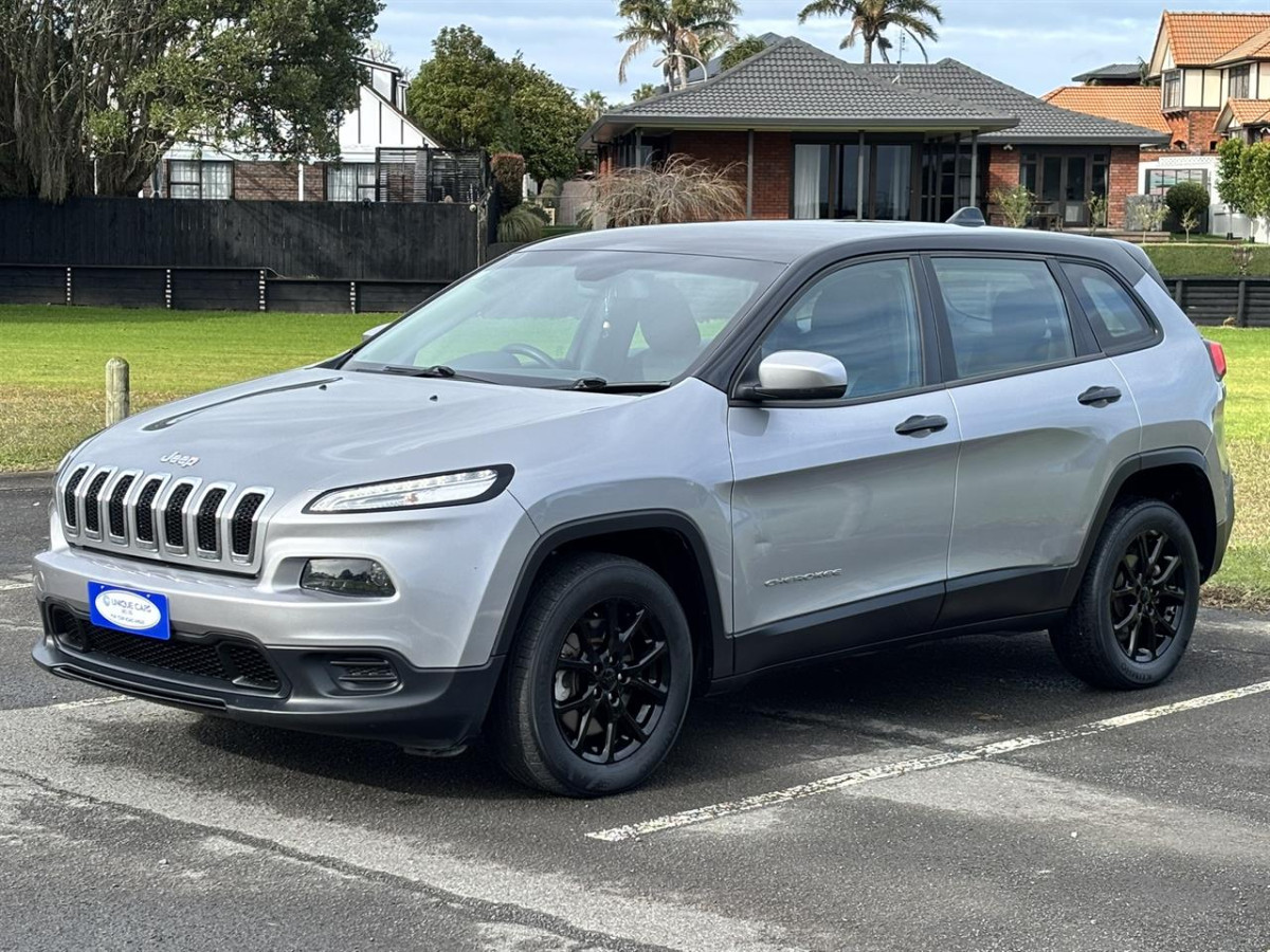 2016 Jeep Cherokee 2.4P Sport, 5 Door, RV-SUV, Automatic, 5 seats, Grey, 2400cc, Petrol, 125,504km